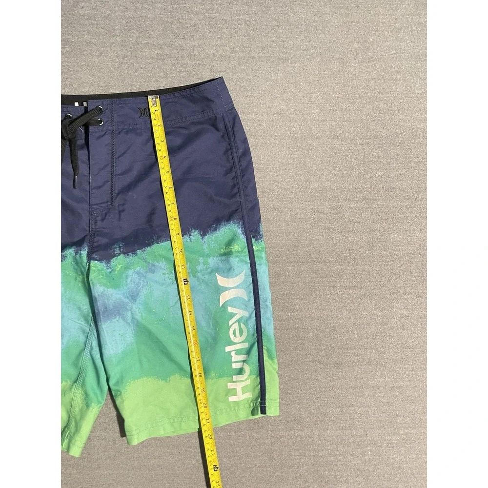 Hurley size 31